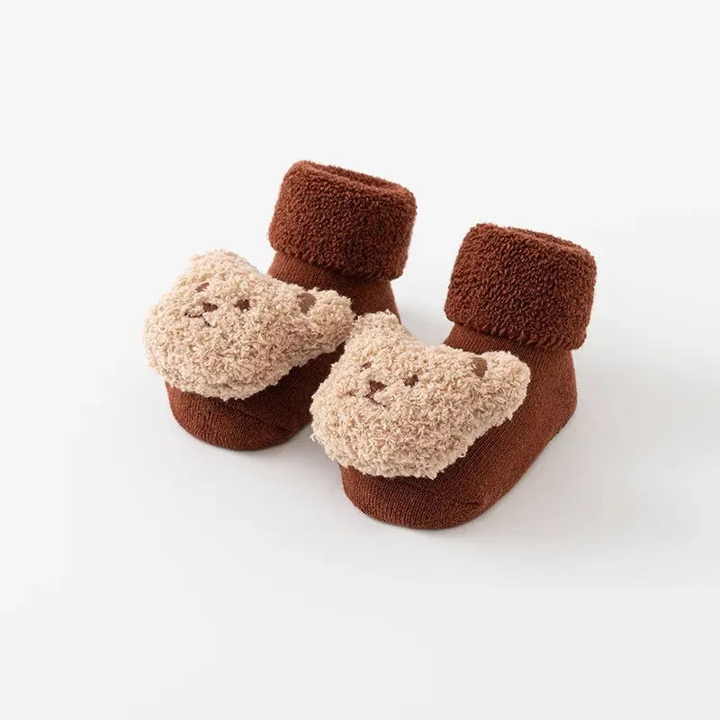 Autumn and Winter Fashion Simple and Lovely with Velvet Thickened Soft Soles Non-slip 0-2 Years Old Boys and Girls Toddler Shoes