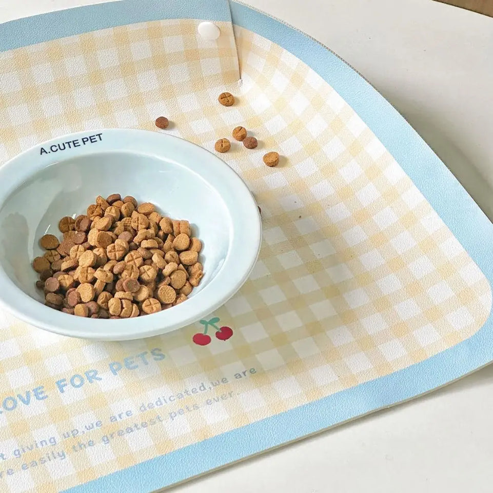 PU Leather Pet Anti Spill Placemat Oil Resistant Waterproof Dog Food Pad Anti Slip Folding Pet Feeding Mat Drinking Feeding